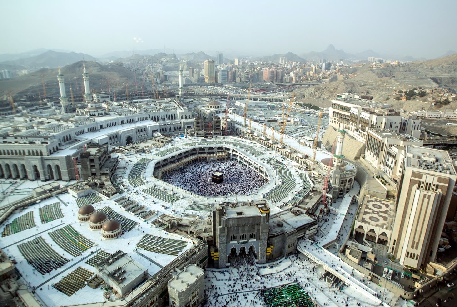 Yüksekten Mescid-i Haram ve Mekke şehri